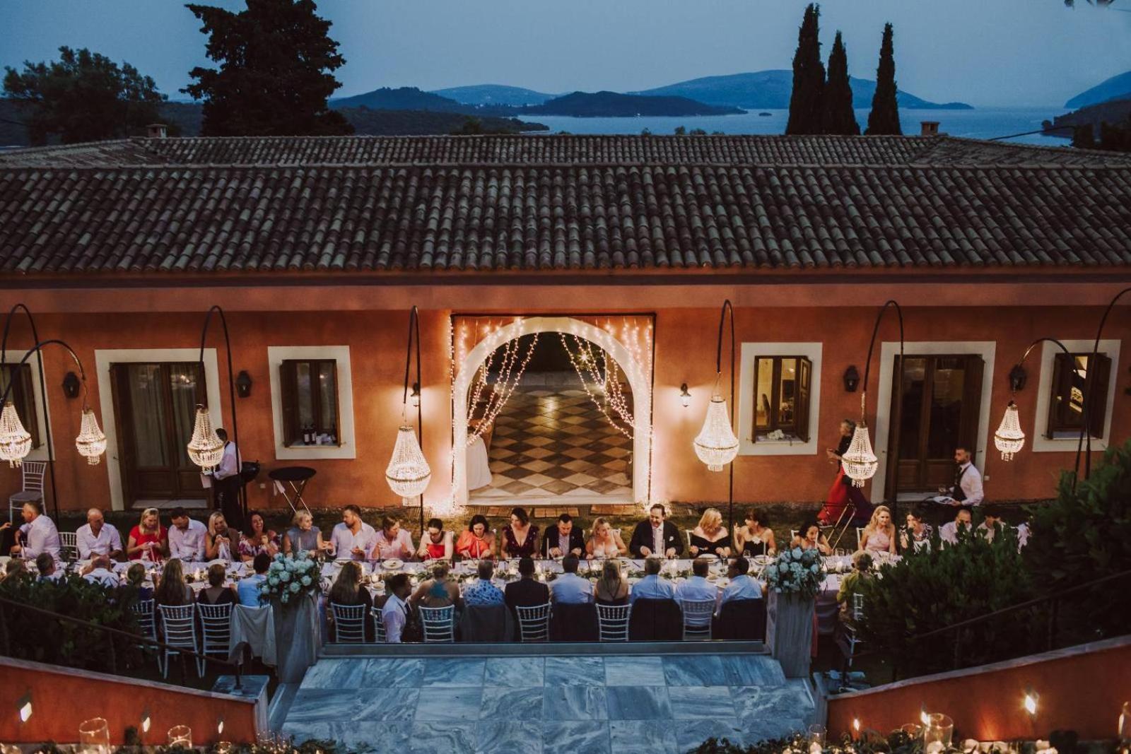 Villa Veneziano Suites & Villa ニドリ エクステリア 写真