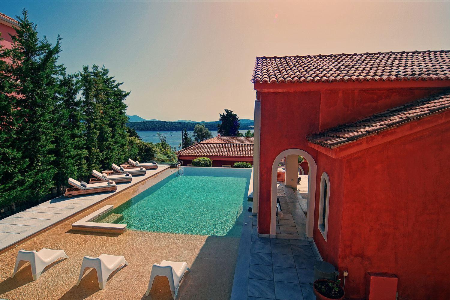 Villa Veneziano Suites & Villa ニドリ エクステリア 写真