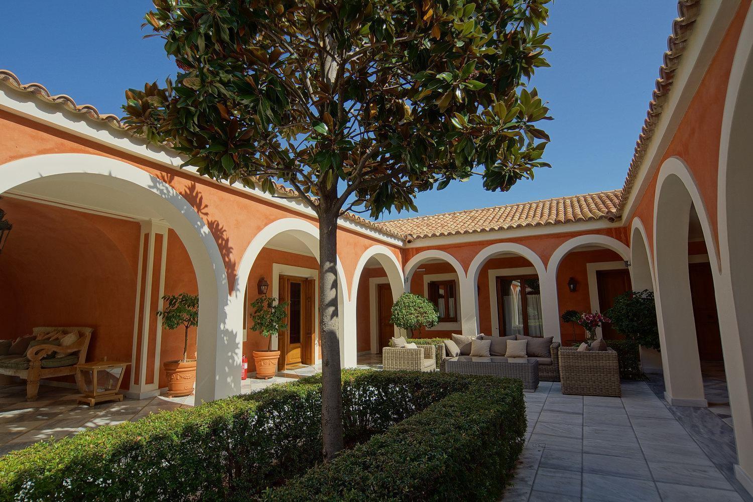 Villa Veneziano Suites & Villa ニドリ エクステリア 写真